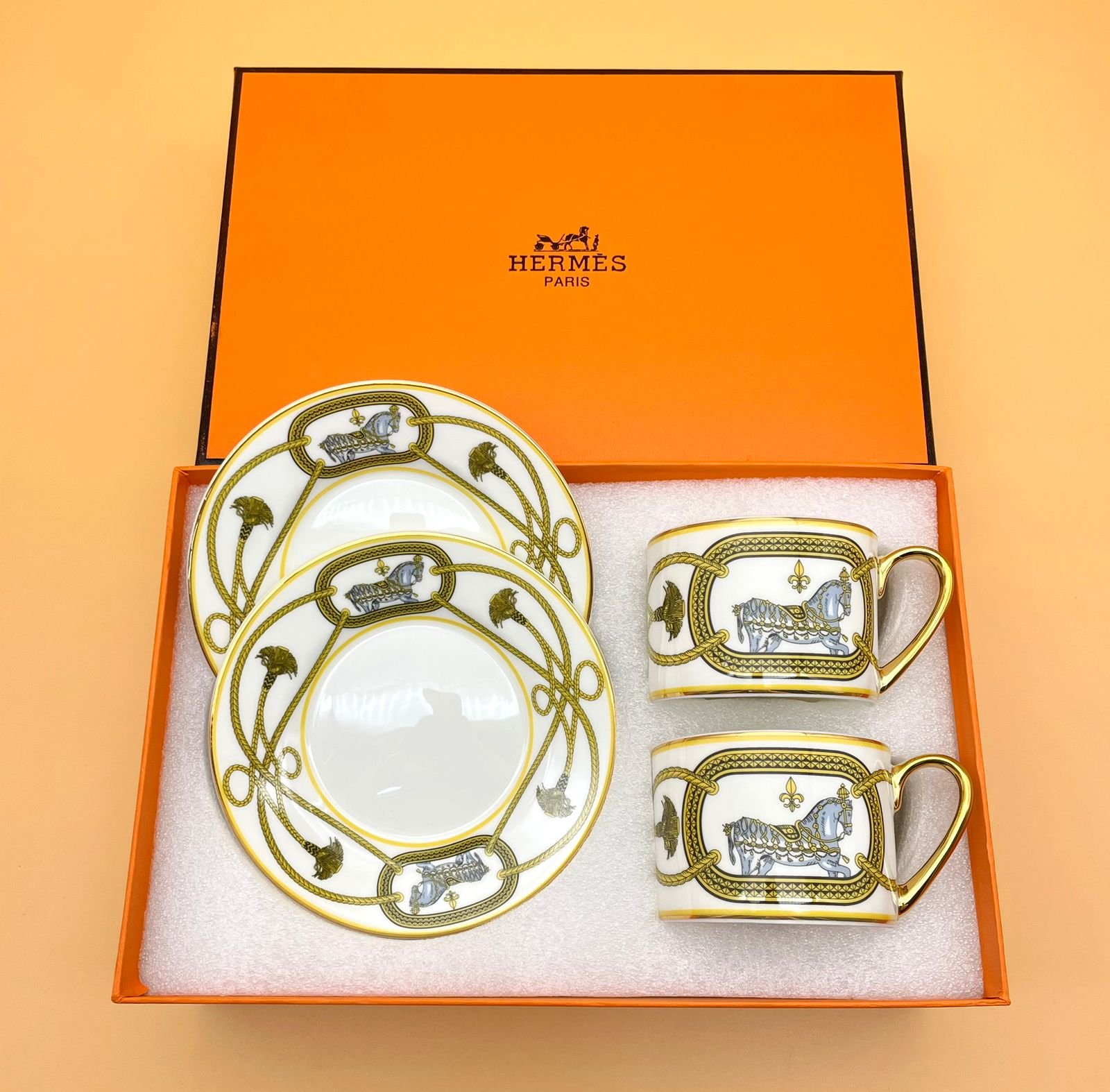 Hermes Tea Cup set of two cups with saucers